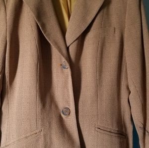 Ladies 2 piece suit